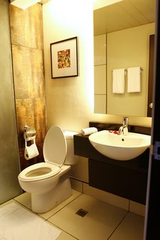 8 Suites By Fat Jimmy's 3*