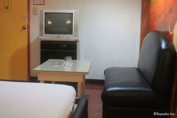 Halina Drive Inn Hotel - Pasay 2*