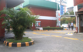 Halina Drive Inn Hotel - Pasay 2*