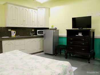 Kokomo's Suites Hotel 2*