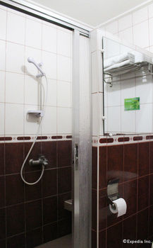 Kokomo's Suites Hotel 2*