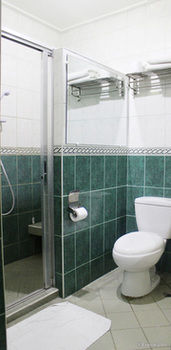 Kokomo's Suites Hotel 2*