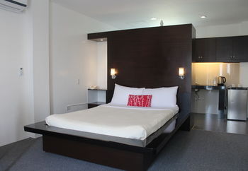 Be-ing Suites 3*