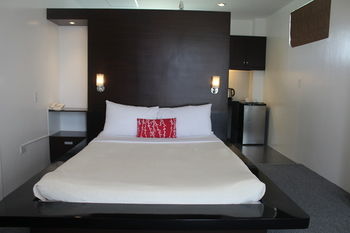 Be-ing Suites 3*
