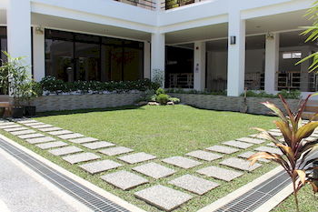 Be-ing Suites 3*