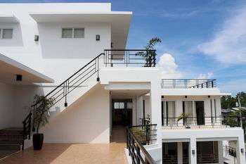 Be-ing Suites 3*