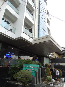 Blueberry Tourist Hotel 3*