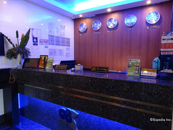 Blueberry Tourist Hotel 3*