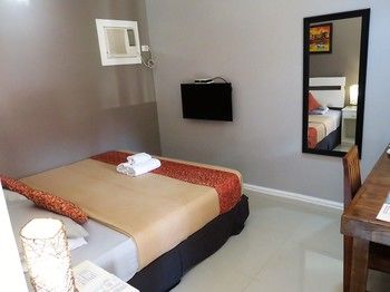 Kav's Beach Resort 3*