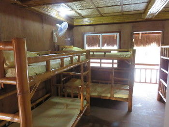 Kav's Beach Resort 3*