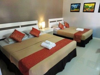 Kav's Beach Resort 3*