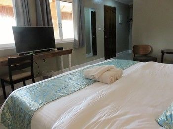 Kav's Beach Resort 3*