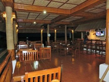 Kav's Beach Resort 3*