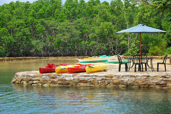 La Estancia Busuanga Resort 3*