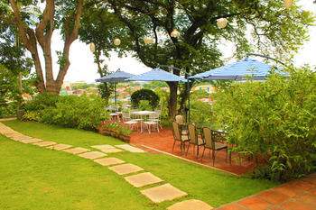 Paradores Del Castillo 3*