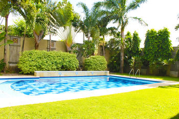 Paradores Del Castillo 3*