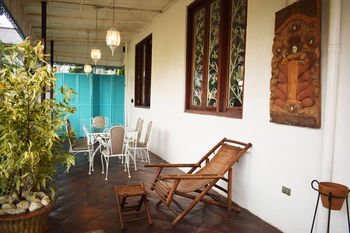 Paradores Del Castillo 3*