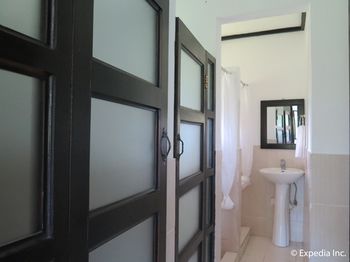 Nurture Wellness Village 3*
