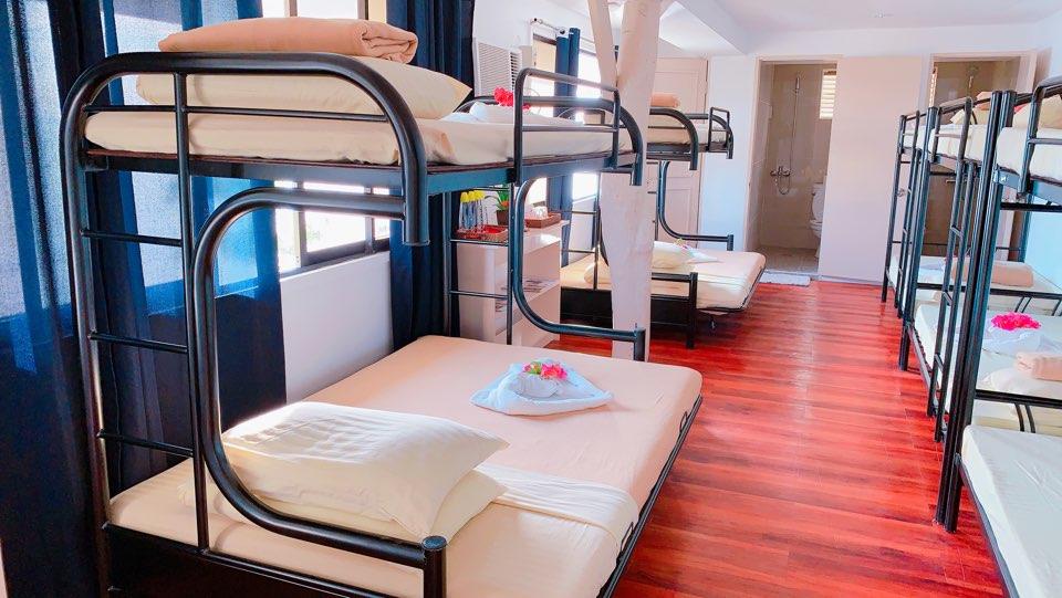 Nalusuan Island Resort and Marine Sanctuary 2*