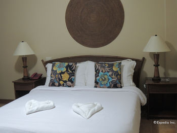 Elsalvador Beach Resort 3*