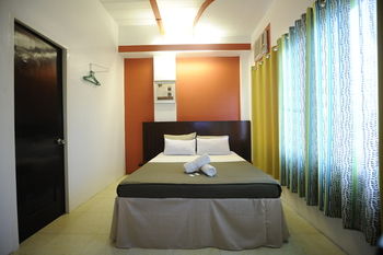 First Pacific Inn 2*