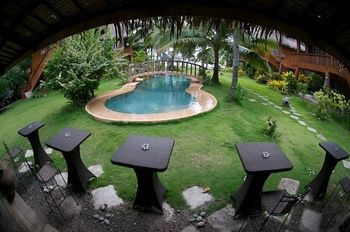 Hoyohoy Villas 3*