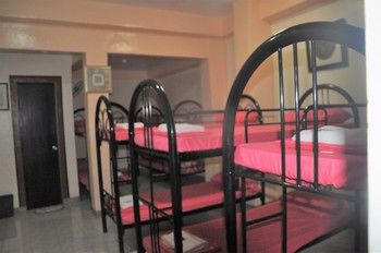 Nikita's Place Hotel 2*