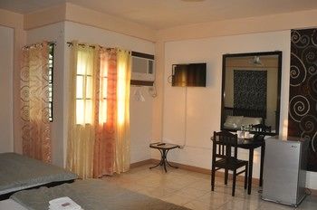 Nikita's Place Hotel 2*