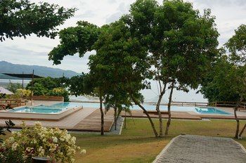 Boffo Resort 3*