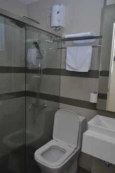F2M Tower 3*