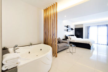 Winds Boutique Hotel 4*