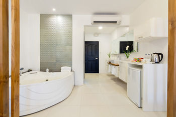 Winds Boutique Hotel 4*