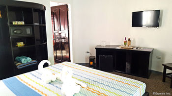 White Chocolate Hills Resort 3*