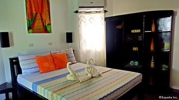 White Chocolate Hills Resort 3*