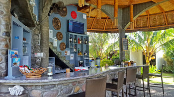 White Chocolate Hills Resort 3*