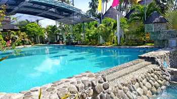 White Chocolate Hills Resort 3*