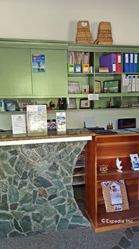 White Chocolate Hills Resort 3*