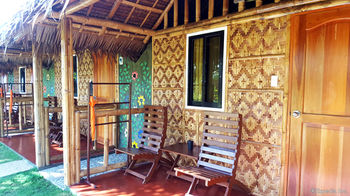 White Chocolate Hills Resort 3*