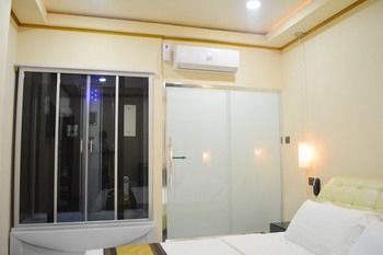 999 Hotel 3*