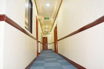 999 Hotel 3*