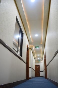 999 Hotel 3*