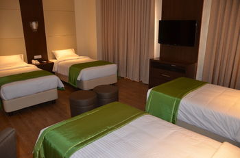 Hotel Monticello 4*