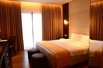 Hotel Monticello 4*