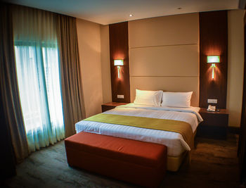 Hotel Monticello 4*