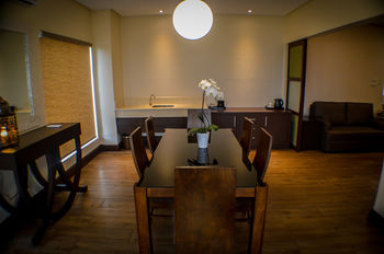 Hotel Monticello 4*