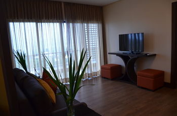 Hotel Monticello 4*