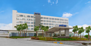 Park Inn By Radisson Clark 4*