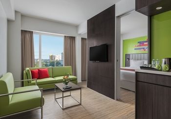 Park Inn By Radisson Clark 4*