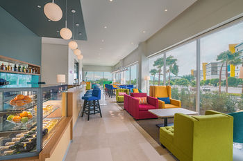 Park Inn By Radisson Clark 4*