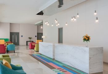Park Inn By Radisson Clark 4*